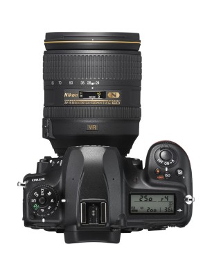 NIKON D780 + 24-120/4 VR
