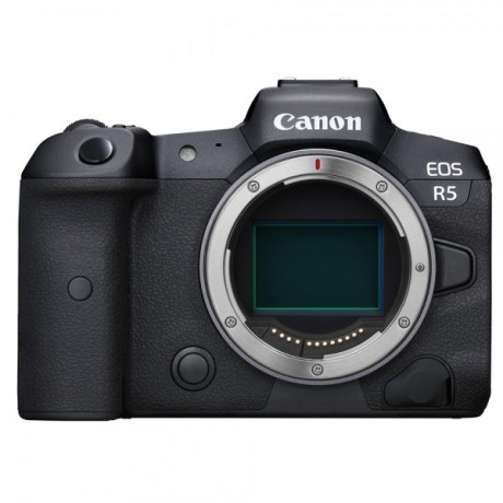 CANON EOS R5 + RF 24-105 F/4 L IS