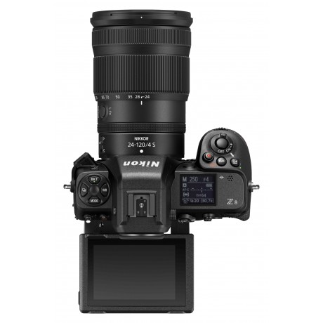 NIKON Z8 + 24-120 F/4 S