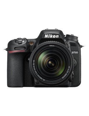 Nikon D7500 + 18-140 VR