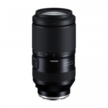 TAMRON 70-180 F/2.8 G2 DI...