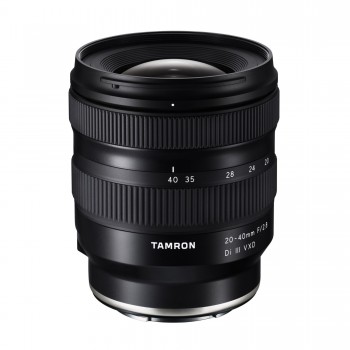 TAMRON 20-40 F/2.8 DI III...