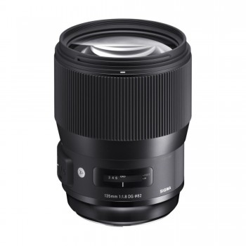 SIGMA 135 F/1.8 DG HSM ART...