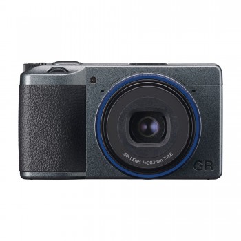 RICOH GR III X URBAN...