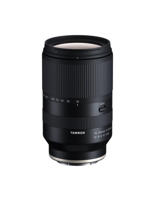 Tamron 18-300mm F/3.5-6.3 Di III-A VC VXD RF-S